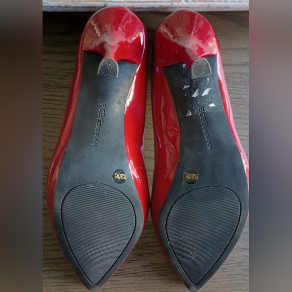 BCBGeneration Red Faux Patent Leather Stiletto Heels   Size 9.5  Pre-owned - Picture 4 of 11